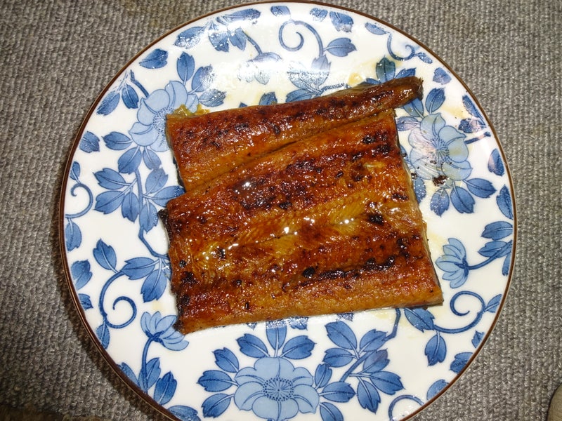 鰻の蒲焼・１１２（父親の食事）